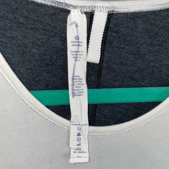 Lululemon Devotion Tee Training Short Sleeve Tee Shirt Size 6 - Picture 3 of 11